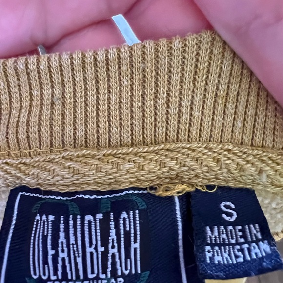 Ocean Beach San Francisco Yellow Mushroom Pullover Sweater Size S - Picture 7 of 7